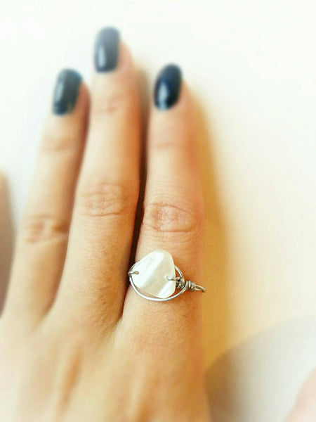 White shell stone boho Ring, white shell ring, boho white stone ring, hippie white stone ring, Boho Ring, adjustable silver hippie ring