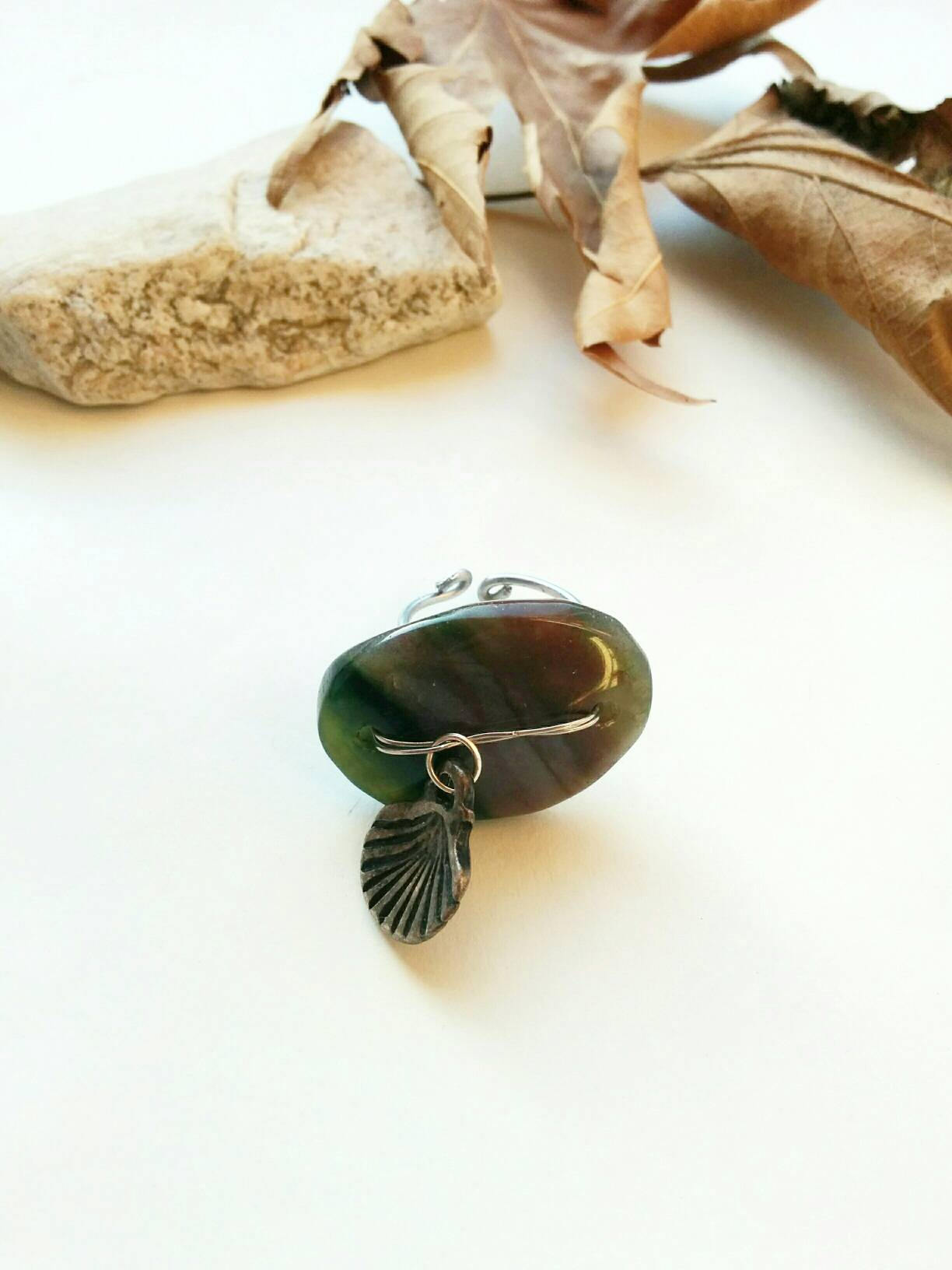 Green Jade stone statement ring, Boho Jade green stone ring, wire ring, large green stone ring, boho wire ring, hippie wire ring,bohemian