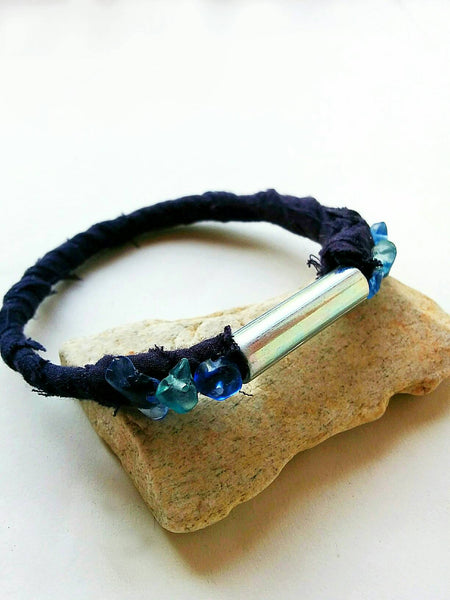 Boho fabric bangle with crystal chipping, blue fabric bangle, boho blue crystal bracelet, blue stone bracelet, gift for her, christmas gift
