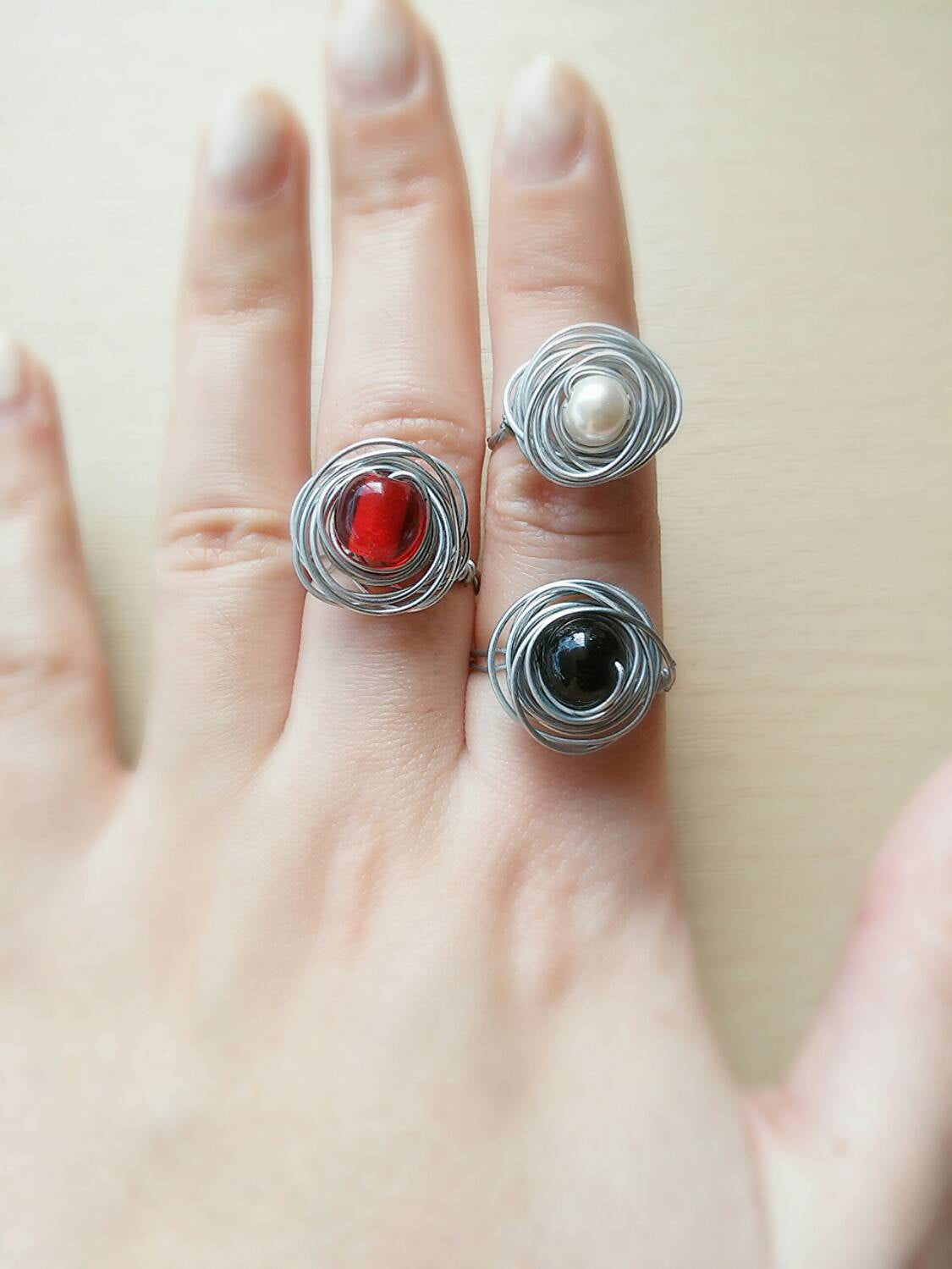 Black white and red pearl boho ring set/boho ring set/girl gift rings/hippie ring/boho wire ring/adjustable/statement ring/wire pearl ring